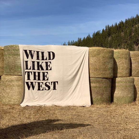 Meet your Posher, Kristen - Picture 1 of 1